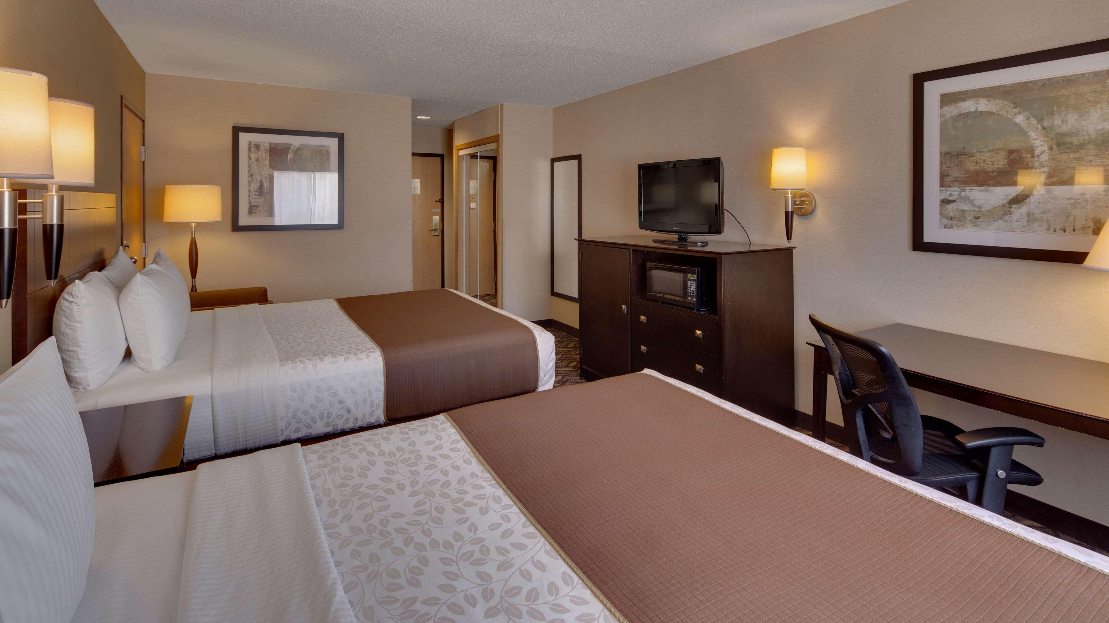 Best Western Pontiac Inn מראה חיצוני תמונה